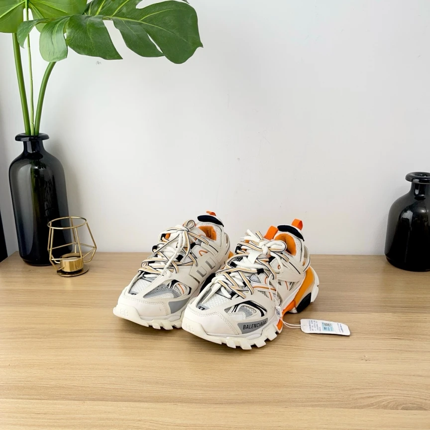 95新 Balenciaga/巴黎世家 Track 1.0/休闲鞋/37码/2199