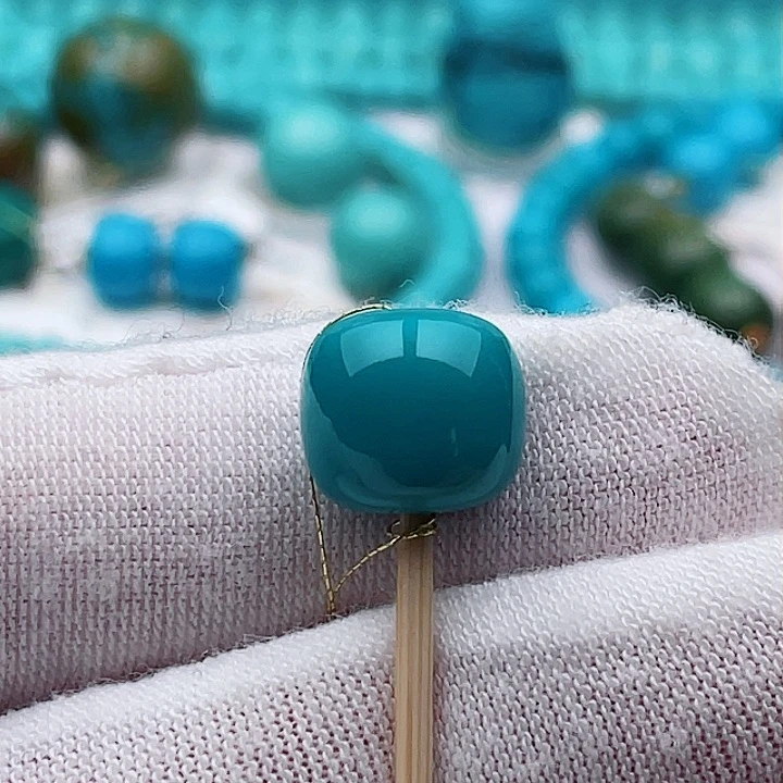 未镶嵌绿松石珠宝奇石10.6