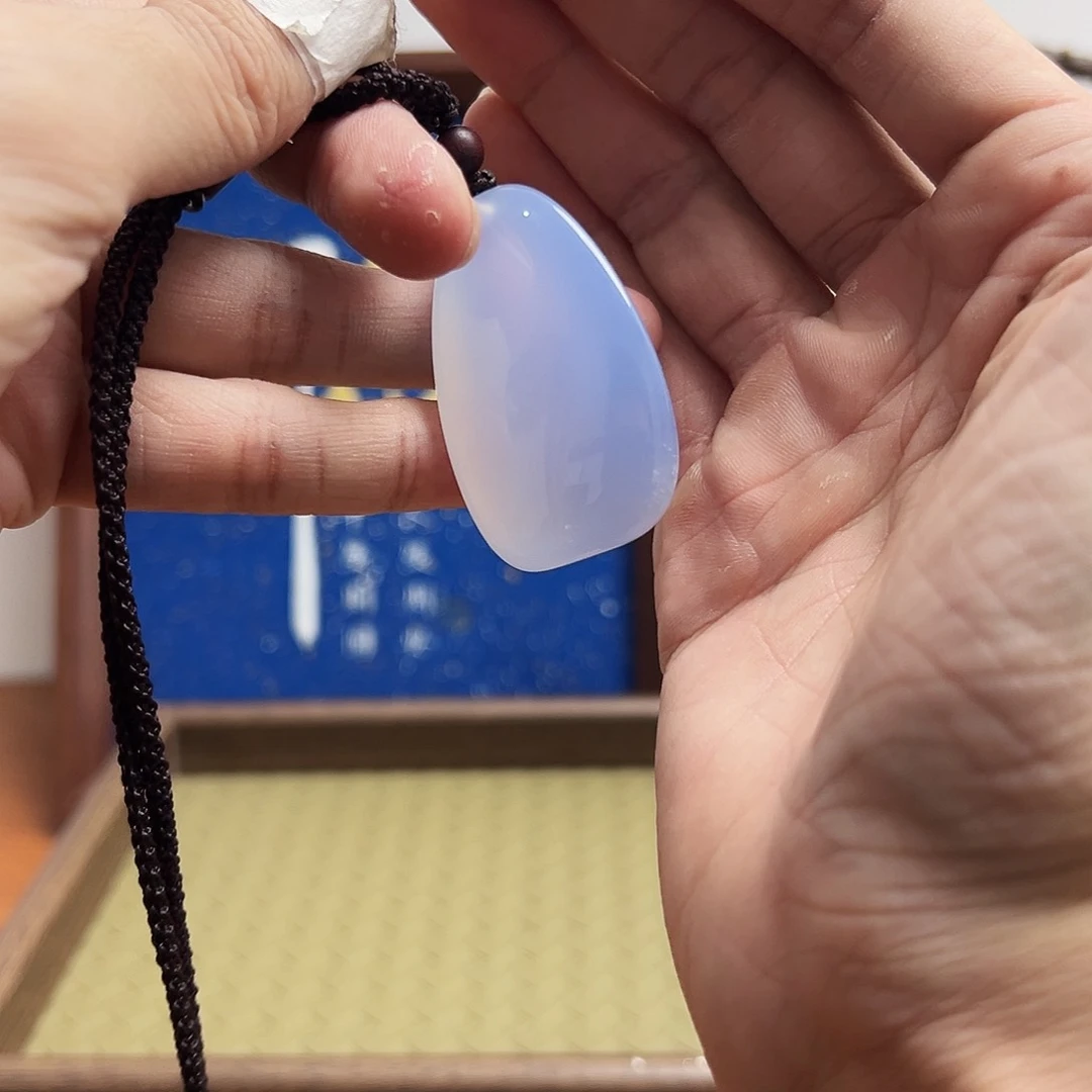 未镶嵌玛瑙/玉髓珠宝奇石