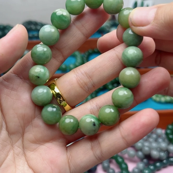 未镶嵌手链和田玉卡12
