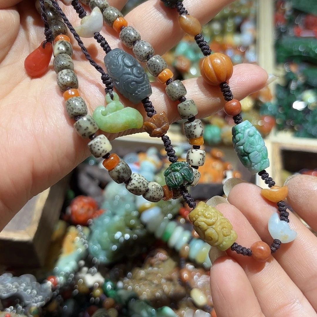 翡翠未镶嵌颈饰原创