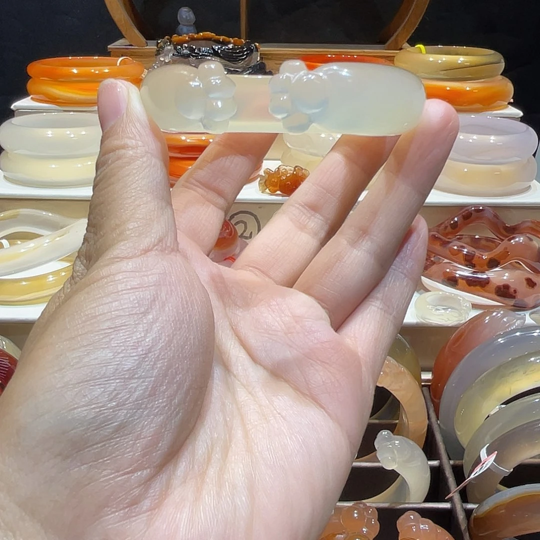 玛瑙/玉髓未镶嵌手镯