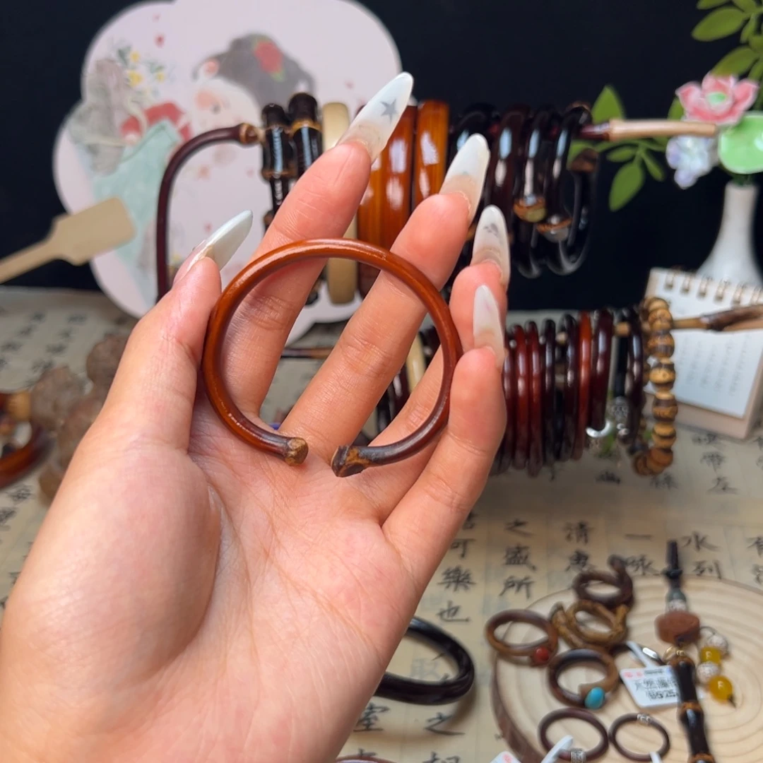 泽***漆藤类手串/手链鸡血藤