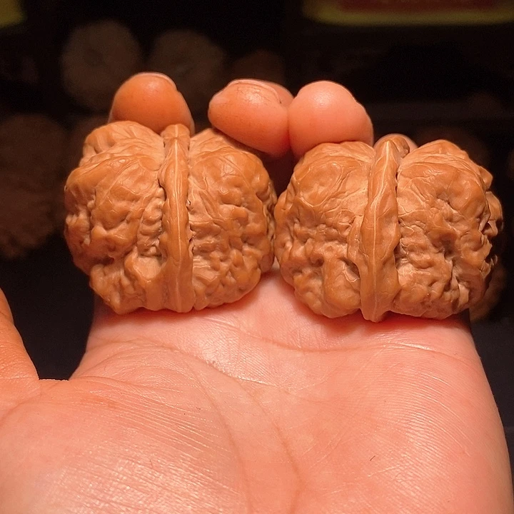 穿***子文玩核桃全品蛤蟆