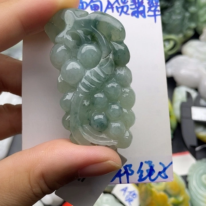 翡翠未镶嵌颈饰天然翡翠