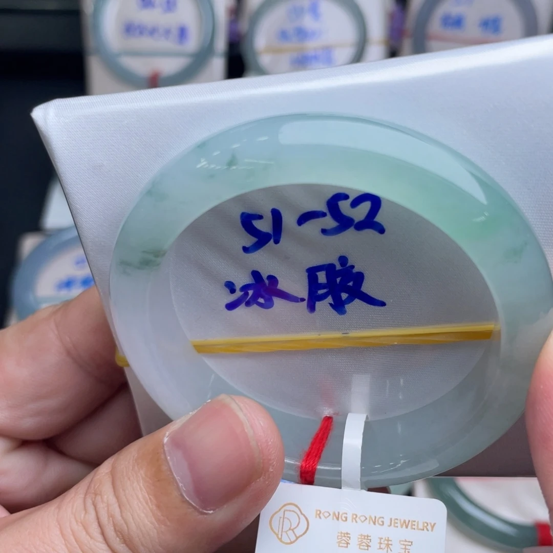 翡翠未镶嵌手镯翡翠手镯