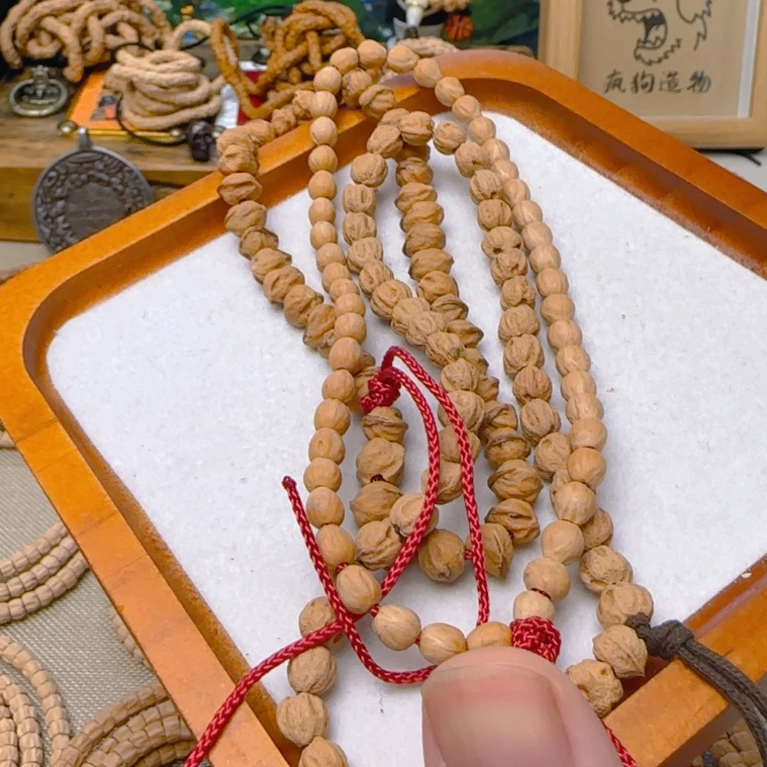 黑***桃吊坠柏香籽/百香籽