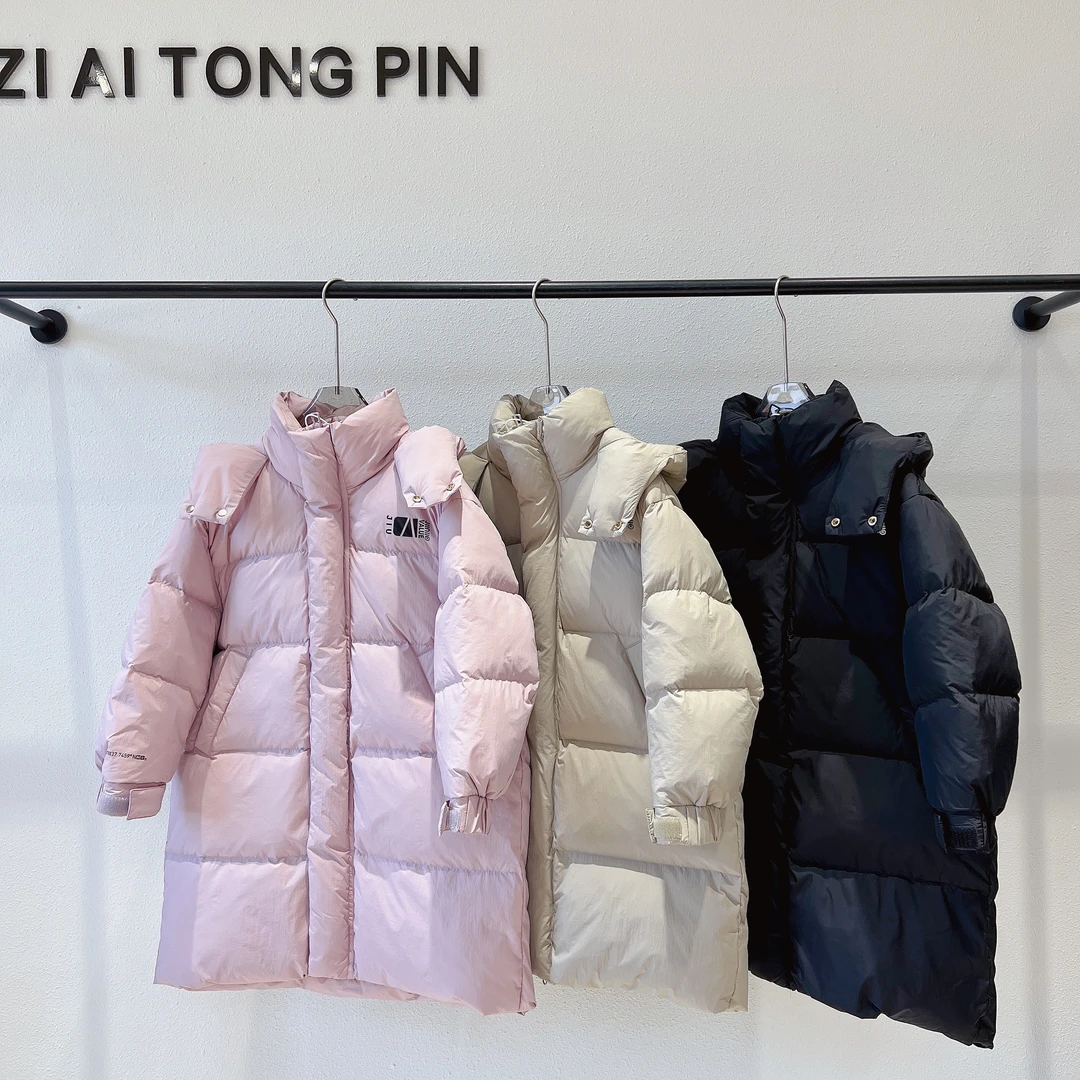 柳柳定制 2024秋冬新款百搭印花长款带帽羽绒服 926