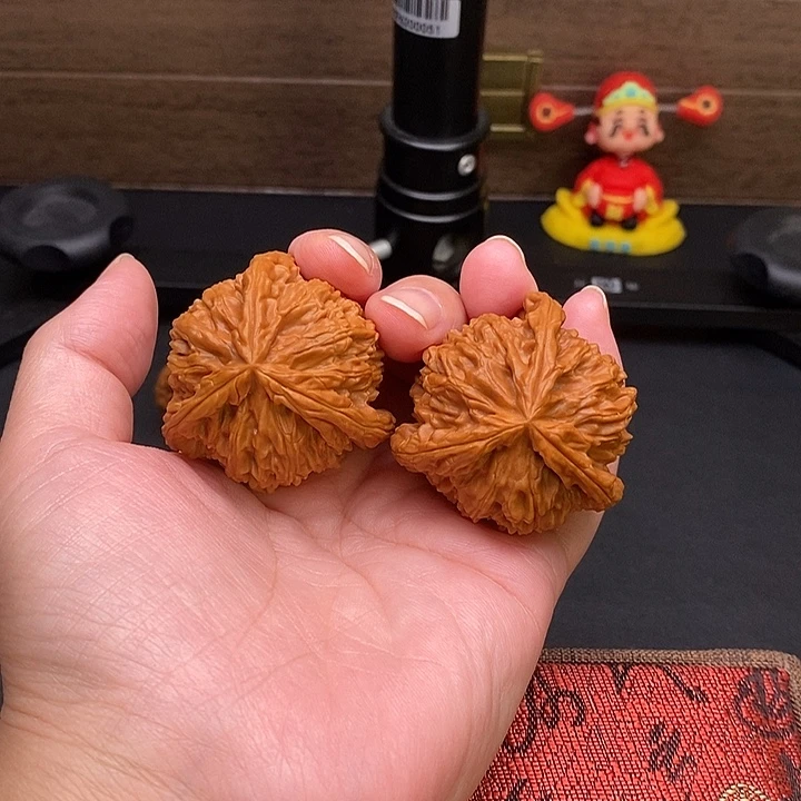 强***啊把件文玩核桃白奔