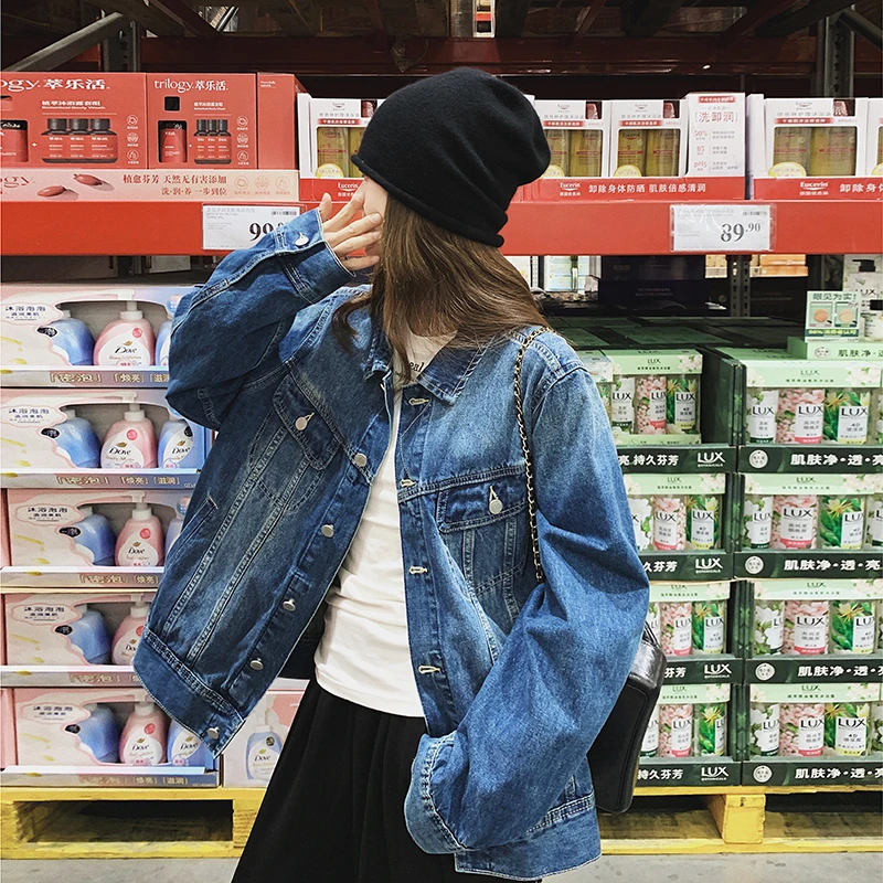 蓝色港风设计感做旧复古牛仔外套女2025春季新款小个子单排扣夹克