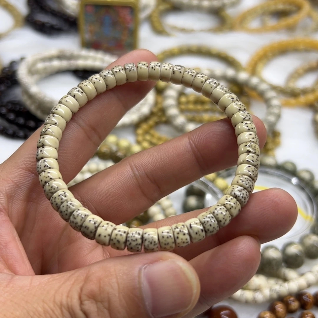 9***@星月菩提吊坠同枝7-4药片河豚