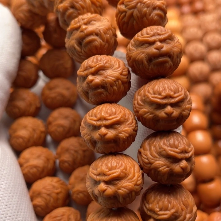 猴头核桃吊坠那**谁斗战胜佛