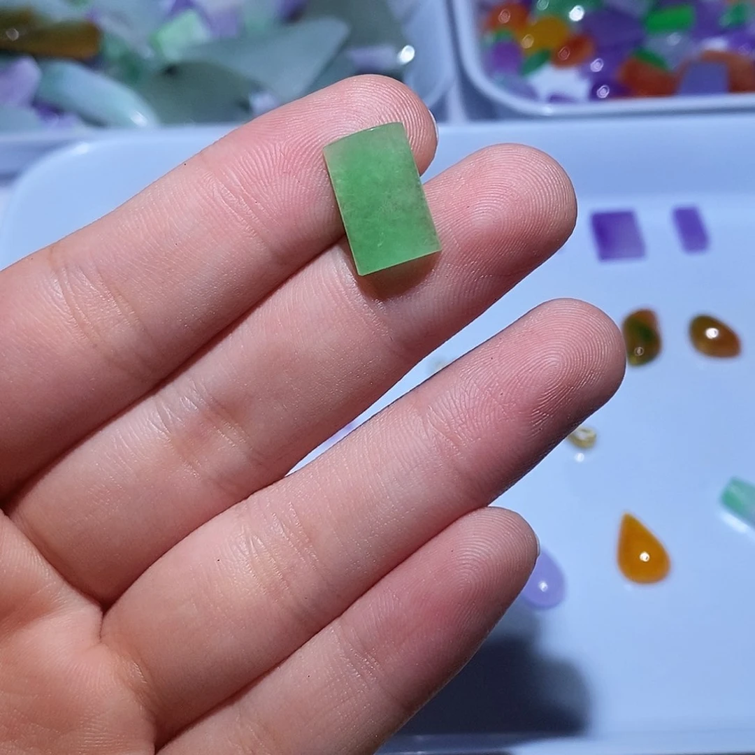 翡翠未镶嵌吊坠(不含链)46
