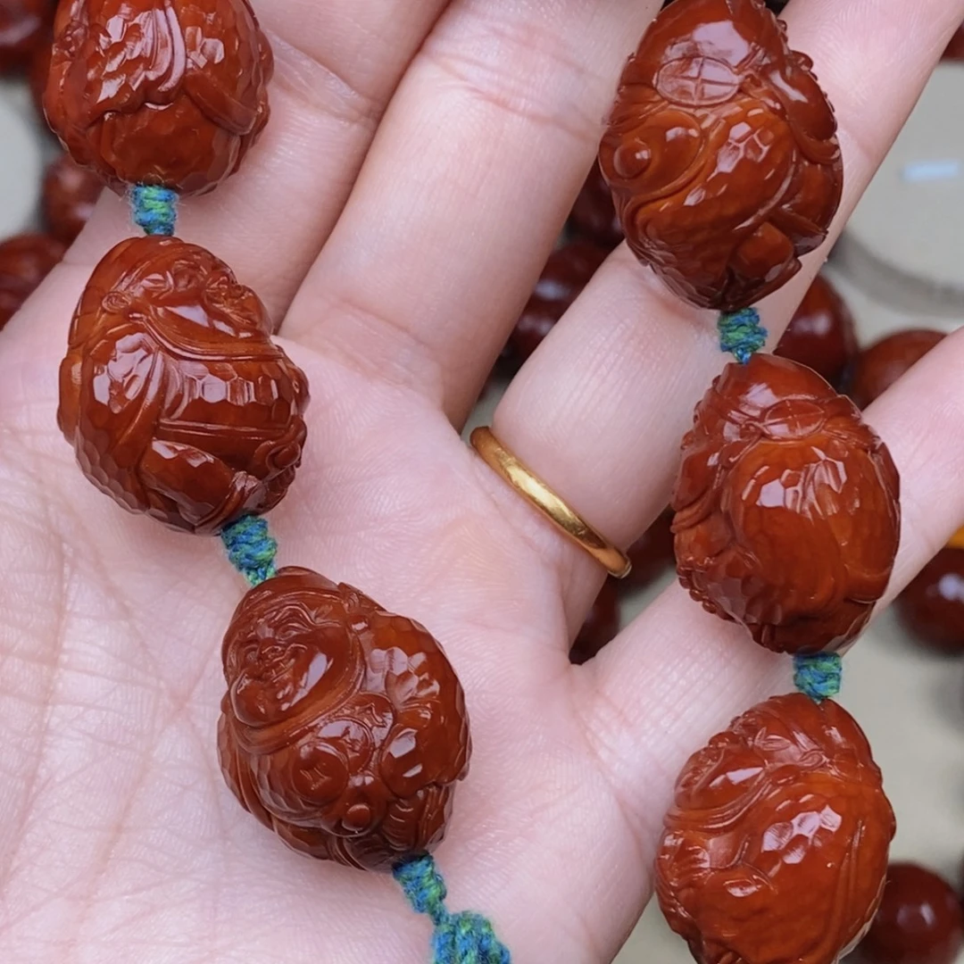 我***斌橄榄核吊坠财神手串