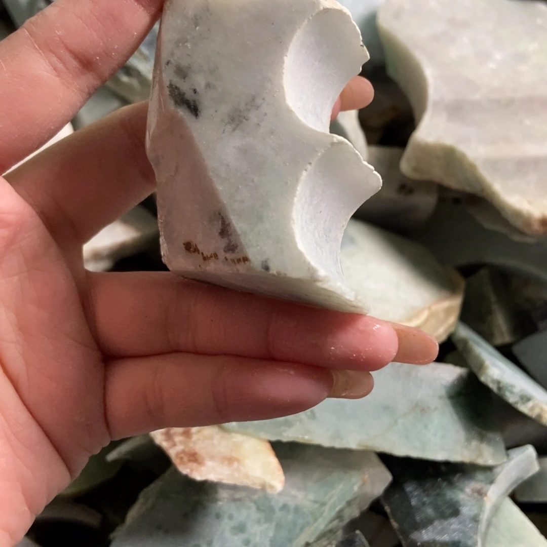 翡翠未镶嵌挂件天然翡翠