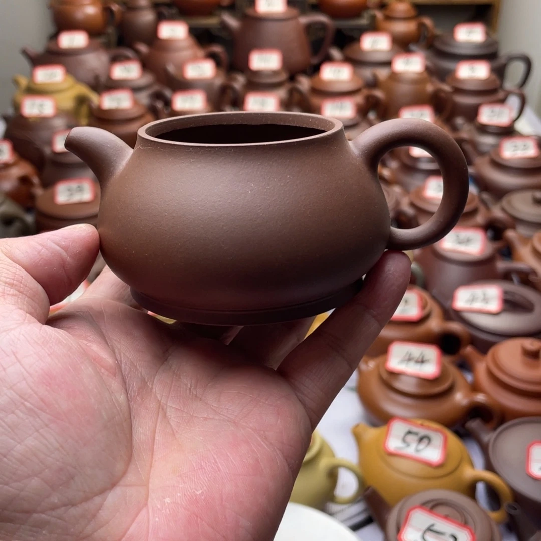 R***o紫砂茶壶宜兴紫荆草