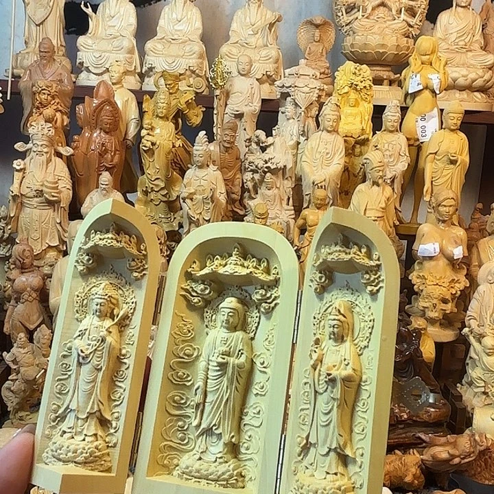 黄杨木黄杨木瑕疵三圣