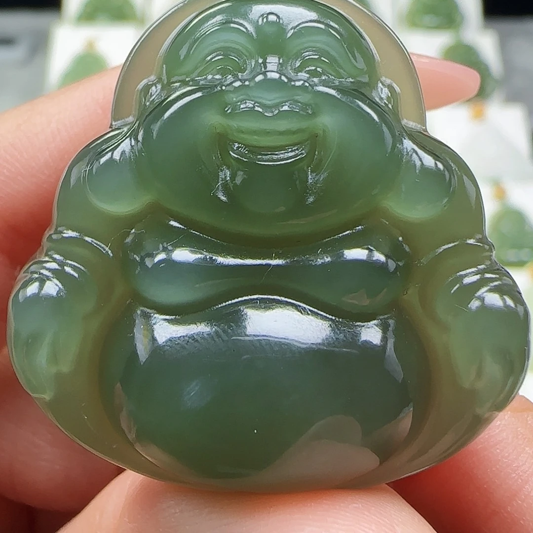 和田玉未镶嵌吊坠(赠链)