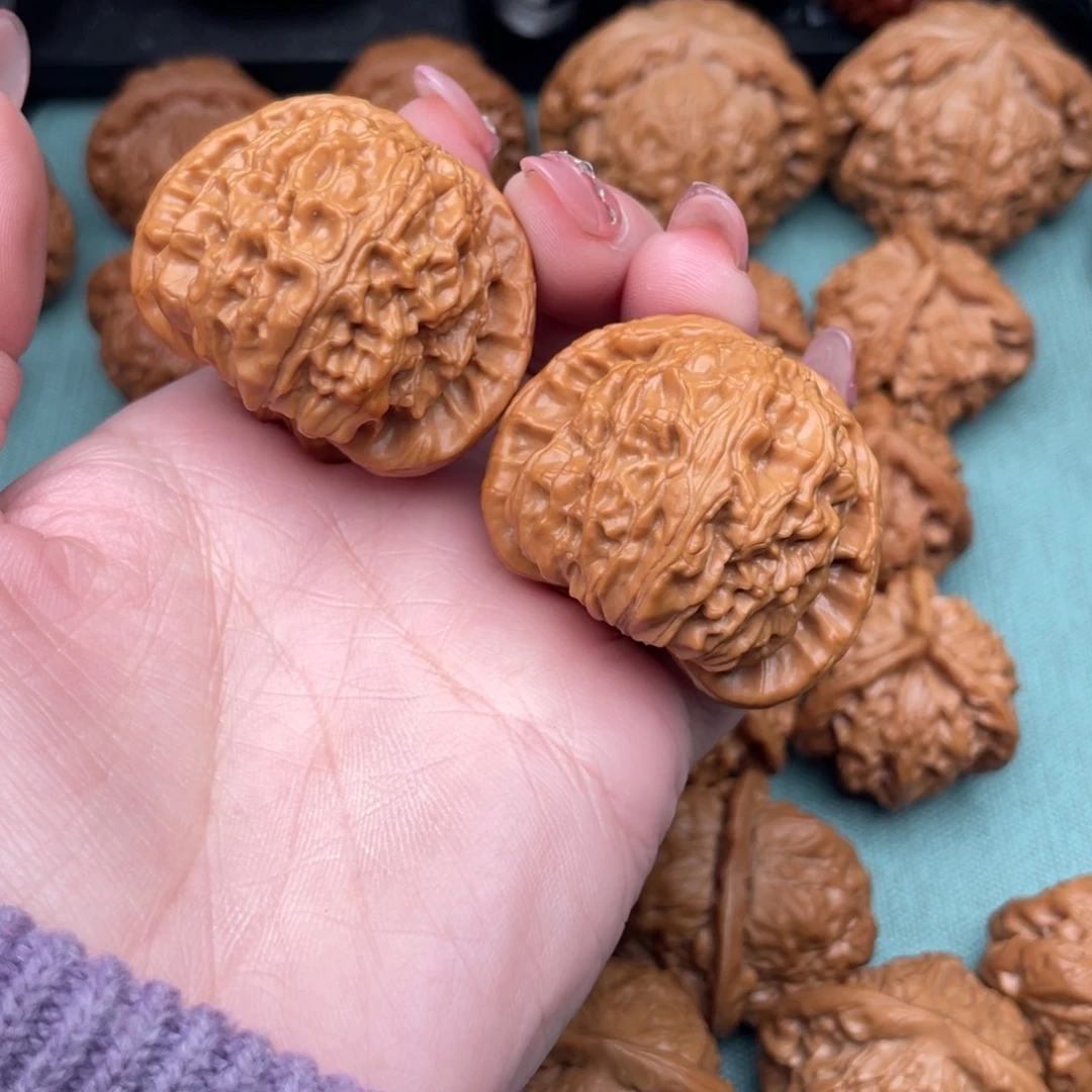 斌***哥把件文玩核桃白狮子42