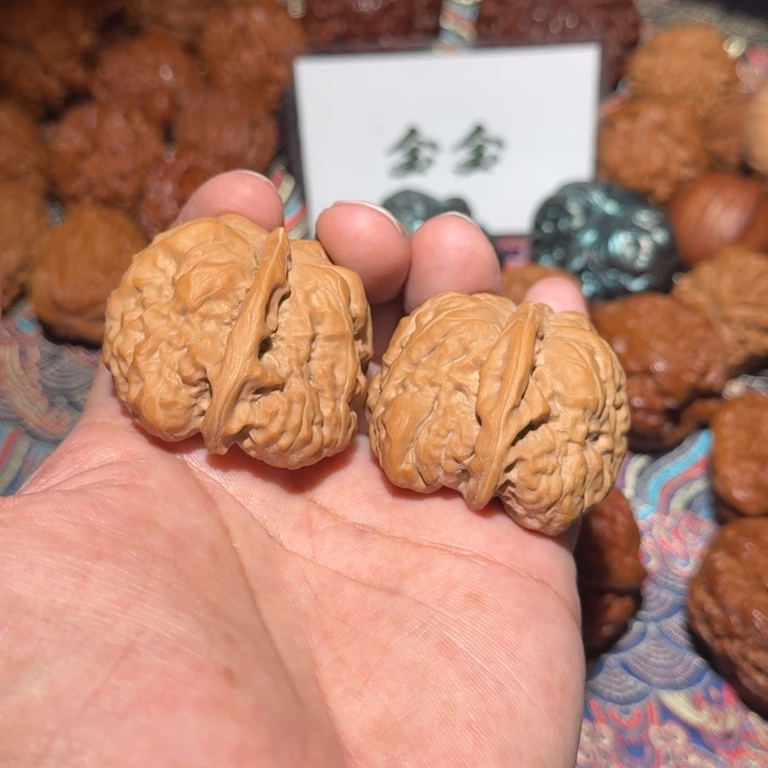 把件文玩核桃一道筋蛤蟆头，尺寸41