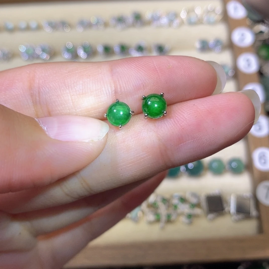 翡翠未镶嵌颈饰天然