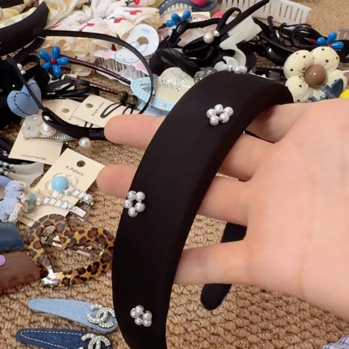 皮质铁合金珍珠缎面发箍