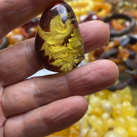 手串蜜蜡未镶嵌吊坠