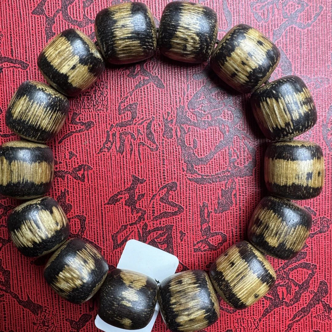 （开总文玩）天然沉香木串117