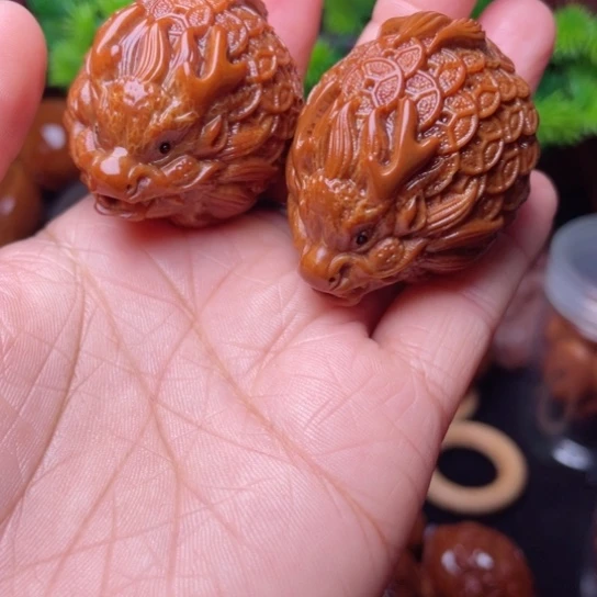 【闪购商品】手串/手链橄榄核35左右金币龙龟手球