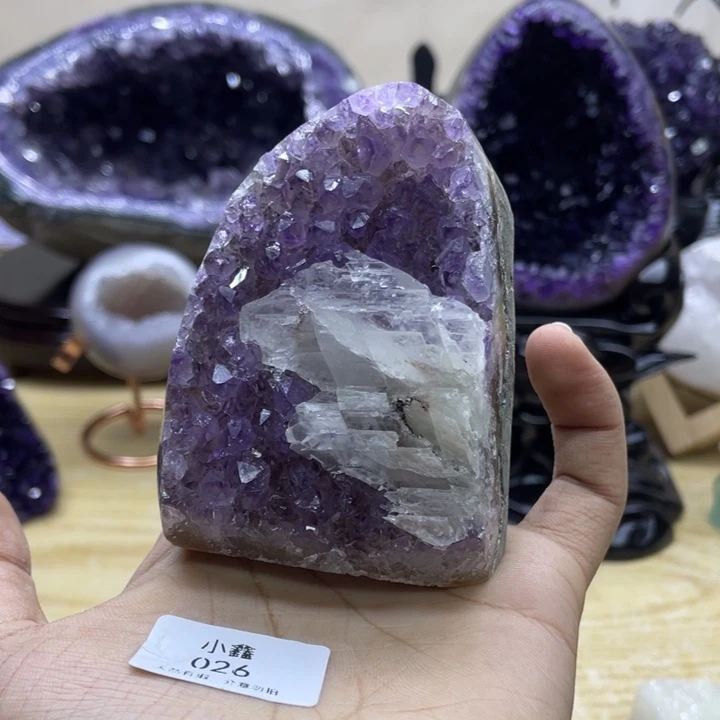 未镶嵌大型摆件（非配饰）紫晶