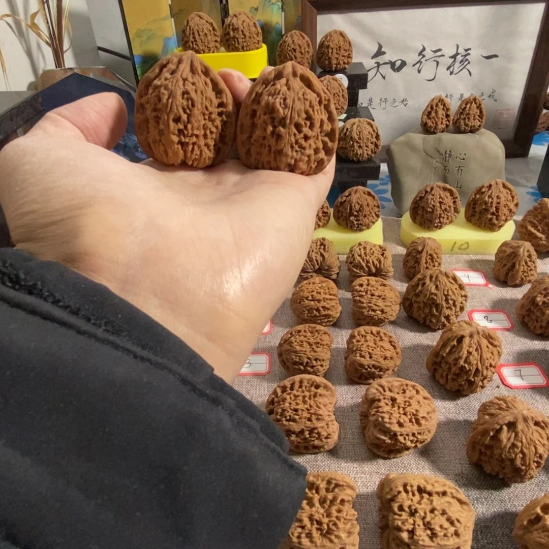 韩***信木质类一代红奥迪高炮