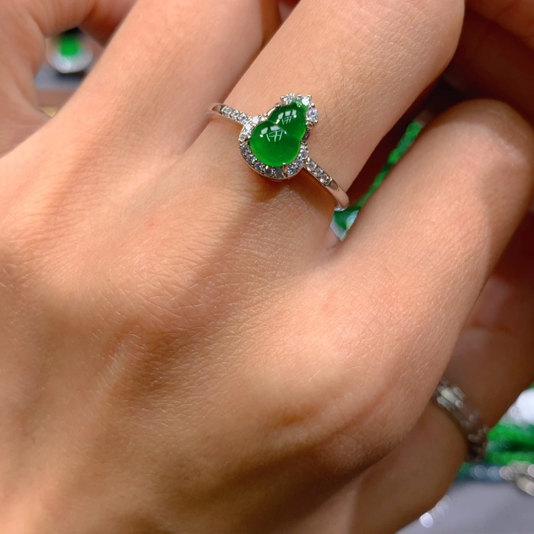 翡翠戒指未镶嵌天然翡翠