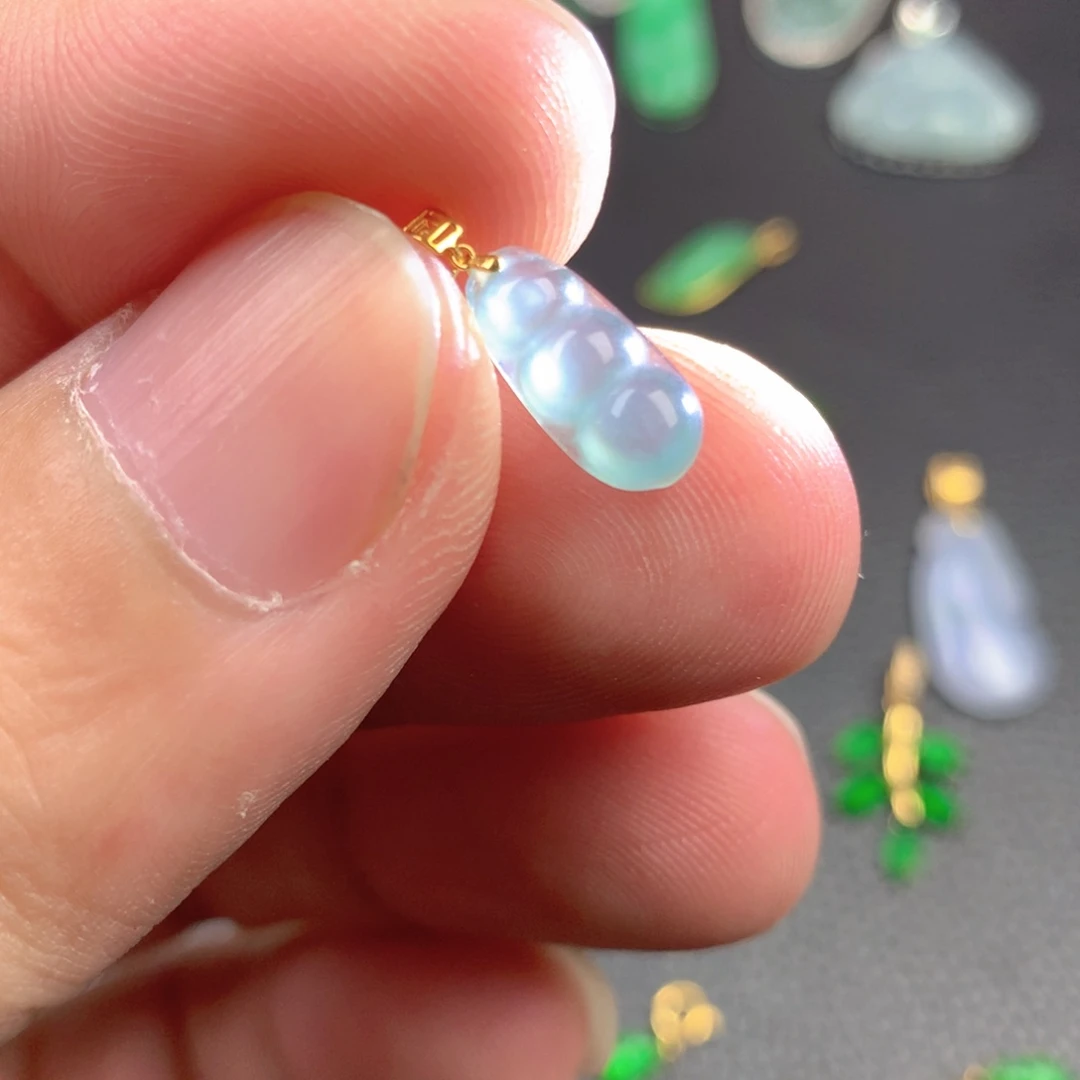 【闪购商品】翡翠18K金镶嵌颈饰翡翠