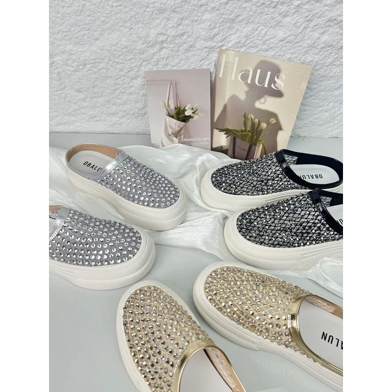 OBALUN欧巴2025新款伦亮钻气质女士夏季凉拖鞋218
