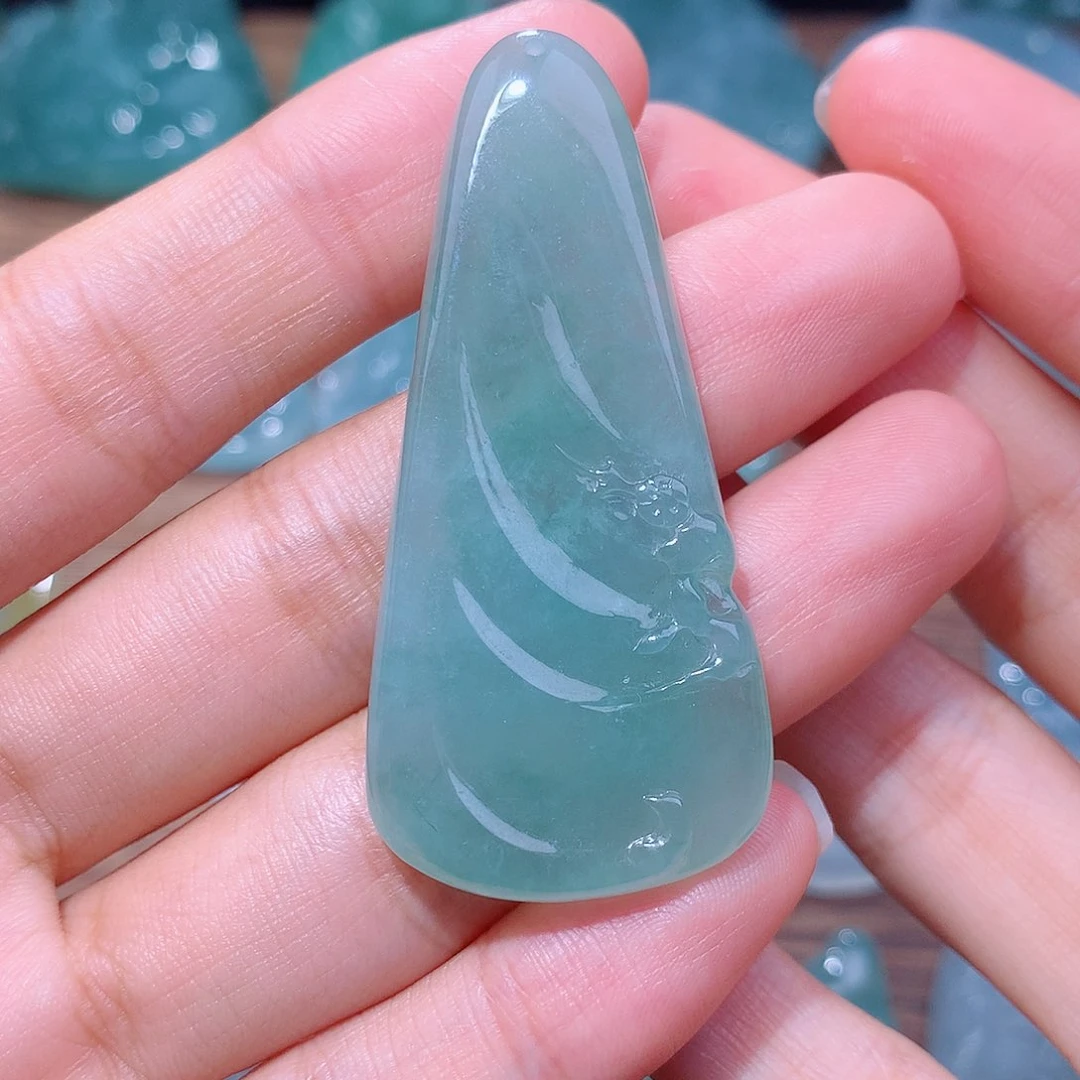 颈饰未镶嵌翡翠悟道