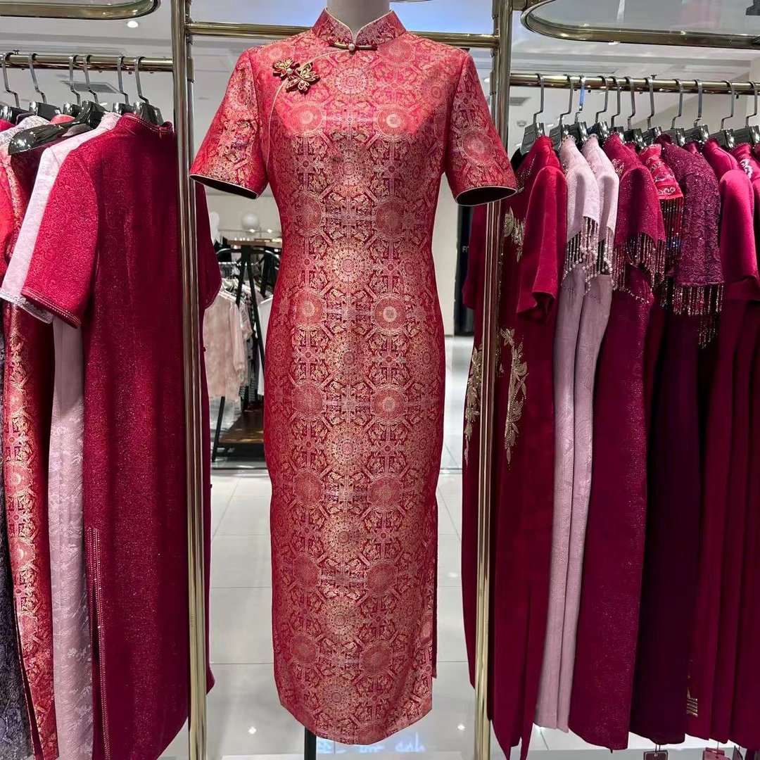 2025秋季新款桑蚕丝八达晕纹喜妈妈喜婆婆敬酒红色改良旗袍婚宴装
