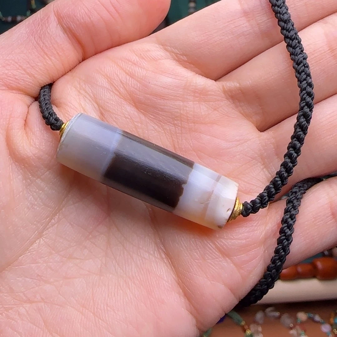 未镶嵌h h h h h h h玛瑙/玉髓