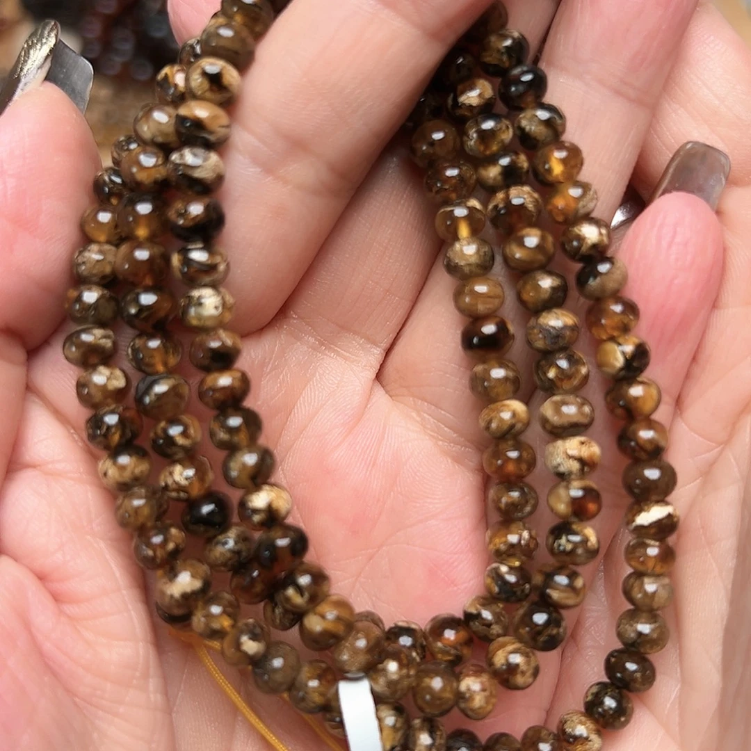 琥珀未镶嵌裸石抚顺琥珀20106五