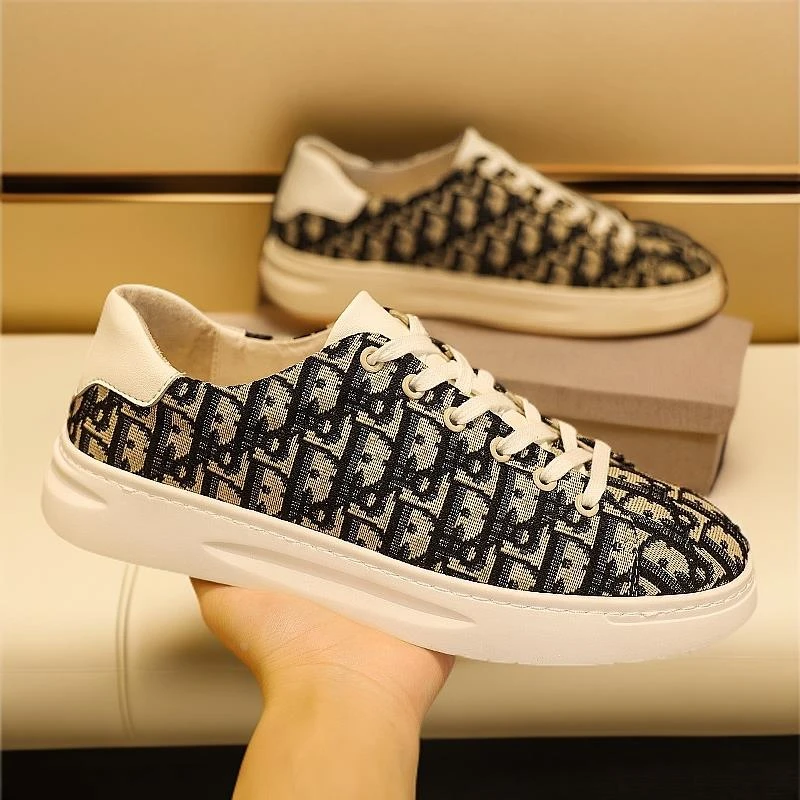 欧洲站2025夏季新款男士潮流百搭舒适透气轻奢低帮系带休闲帆布鞋