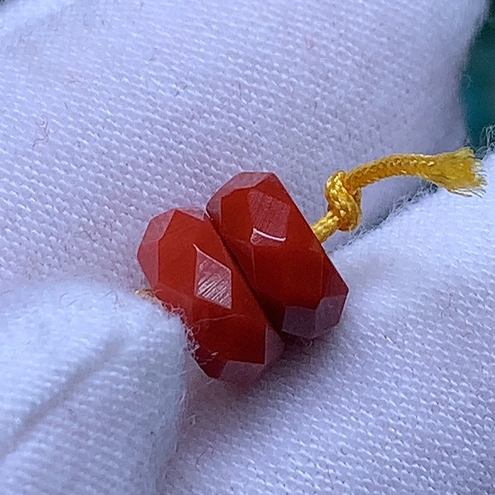 南红玛瑙未镶嵌珠宝奇石