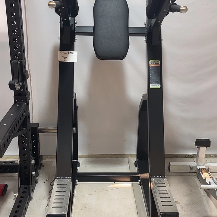 双杠卷腹提膝930 rep