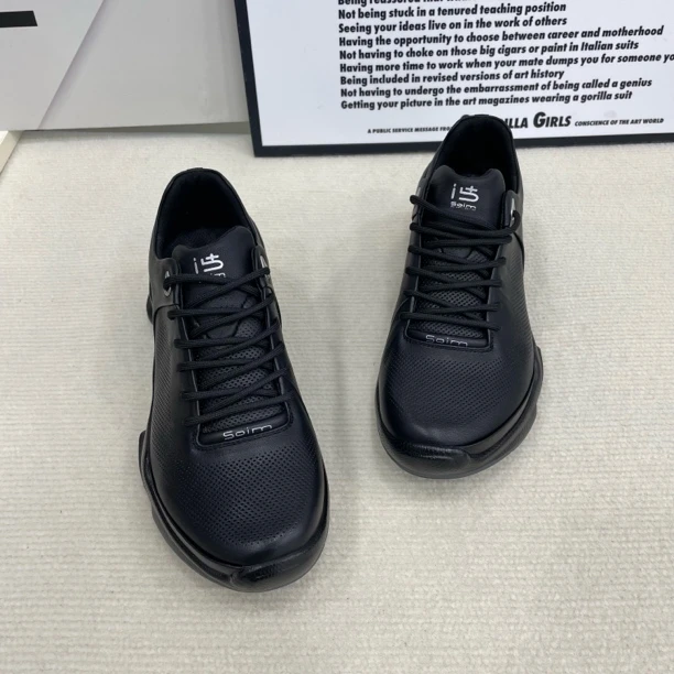 正装皮鞋百搭爆款新款时尚舒适透气户外黑色轻便真皮打洞系带男款