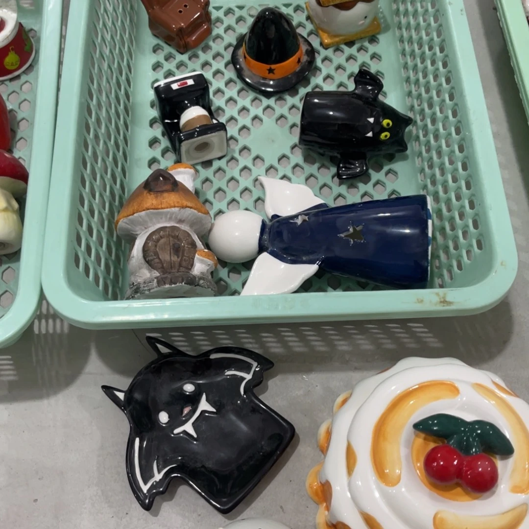 多***咪摆件微瑕冰裂纹小磕碰看好再拍谢谢