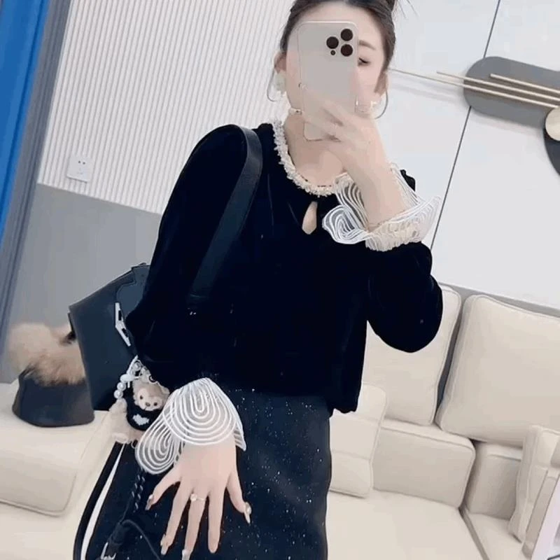 气质显瘦丝绒T恤打底衫荷叶边衬衫女法式蕾丝金丝绒黑色圆领上衣