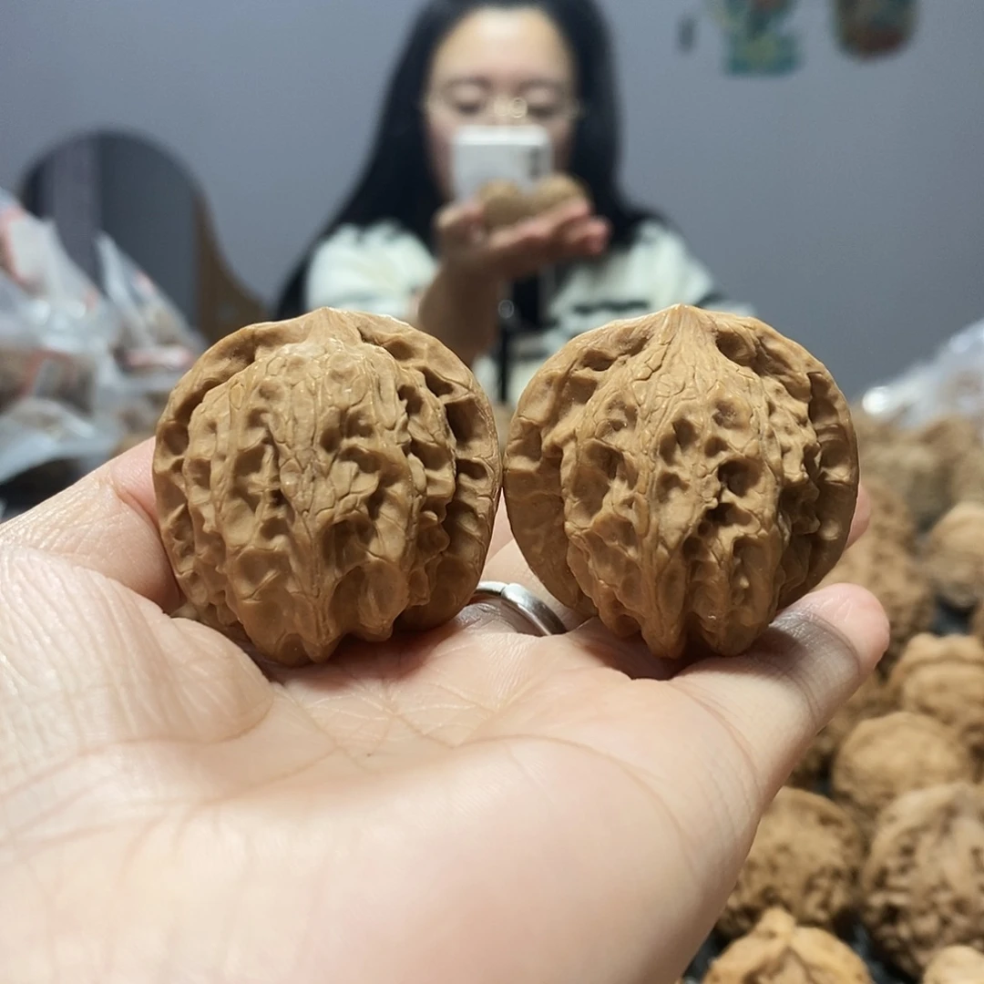 文玩核桃吊坠刘老四38+修