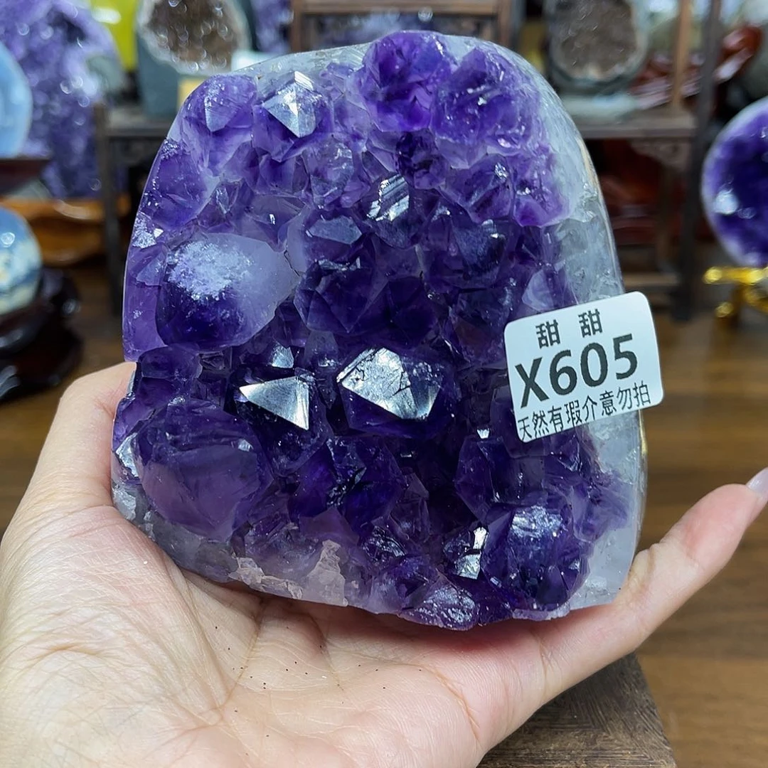 晶体大型摆件未镶嵌