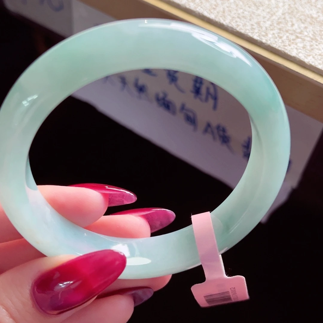 翡翠未镶嵌手镯手镯