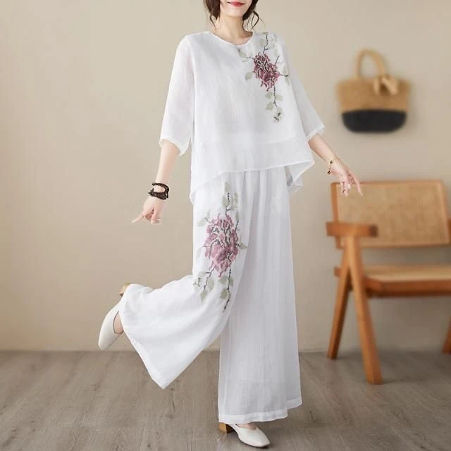 棉麻复古刺绣套装女夏季套头时尚衬衫轻薄阔腿裤显瘦妈妈两件套装