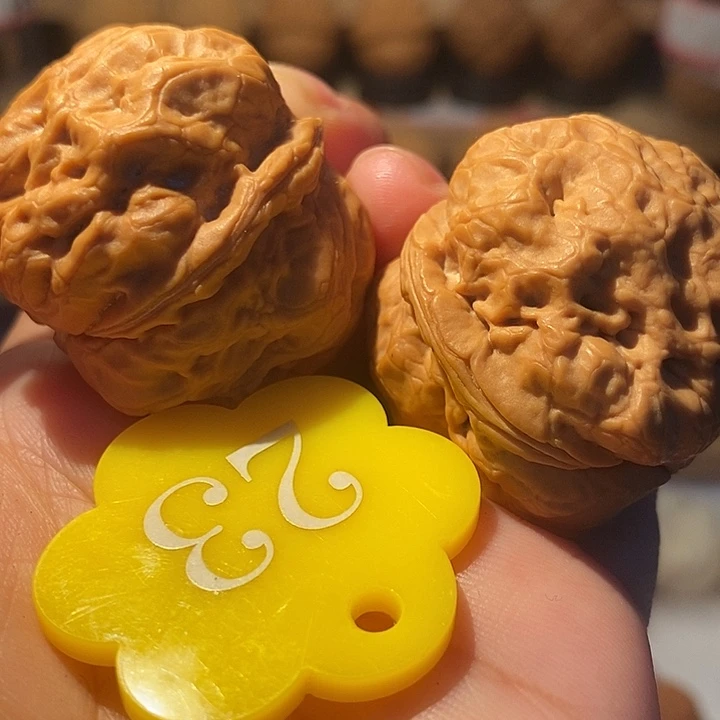 38号链接灭霸金蟾疙瘩包38尺寸