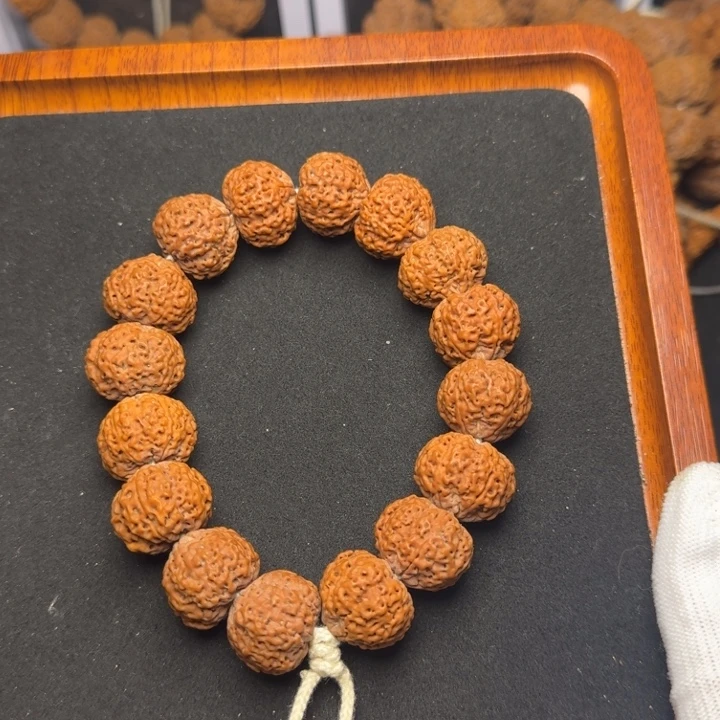 金刚菩提手串4号20尺寸峰王菠萝蜜